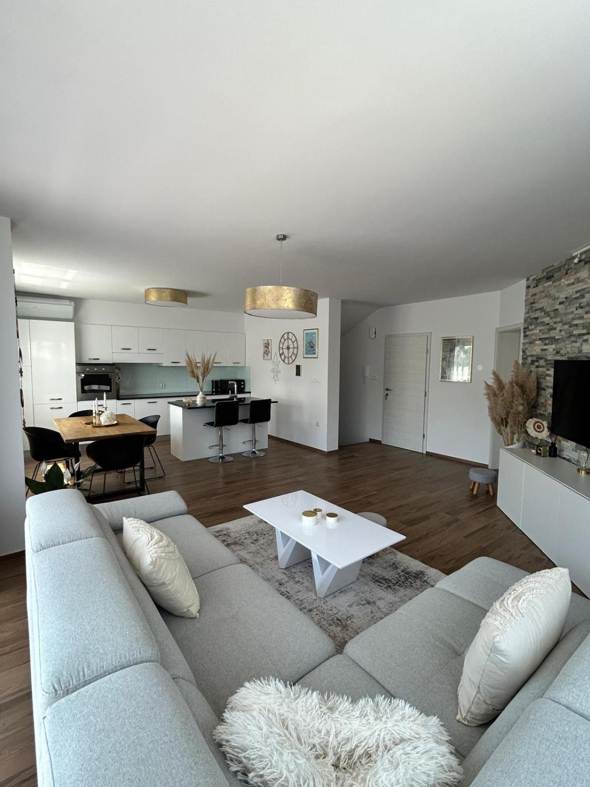 Apartman Rada Kraljevica Bagian luar foto